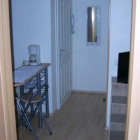 Zur Traube Inn Hatzenport