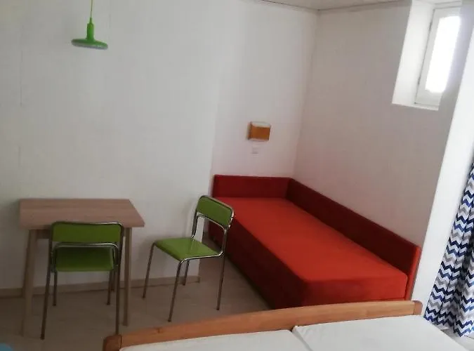 여관 Zur Traube 3*